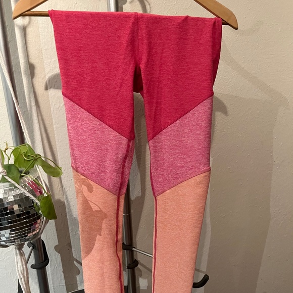 Outdoor Voices, Pink, Multi Color Leggings XS - Picture 2 of 4